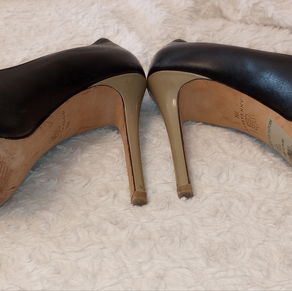 Ann Taylor stiletto high heels - Picture 3 of 5